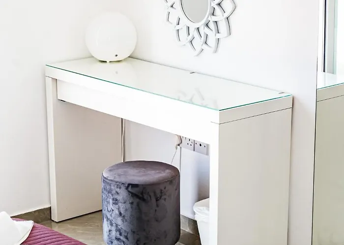 Front Aqua Marina By Ezoria Vilă Paralimni