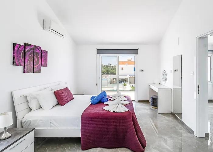 Vilă Front Aqua Marina By Ezoria