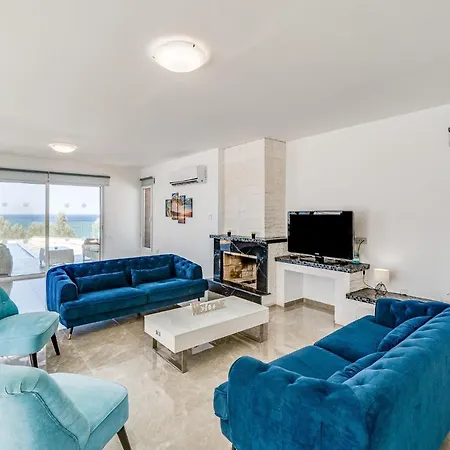 Front Aqua Marina By Ezoria Villa