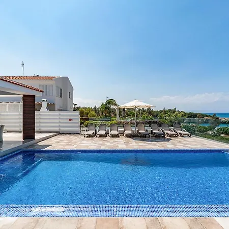 Front Aqua Marina By Ezoria Villa