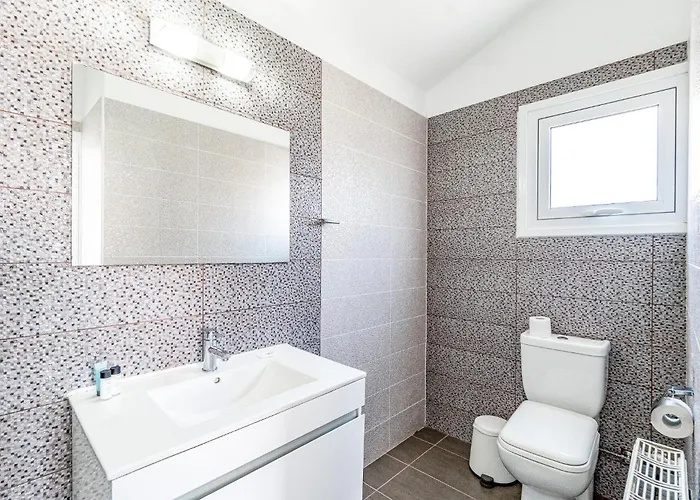 Front Aqua Marina By Ezoria Vila *